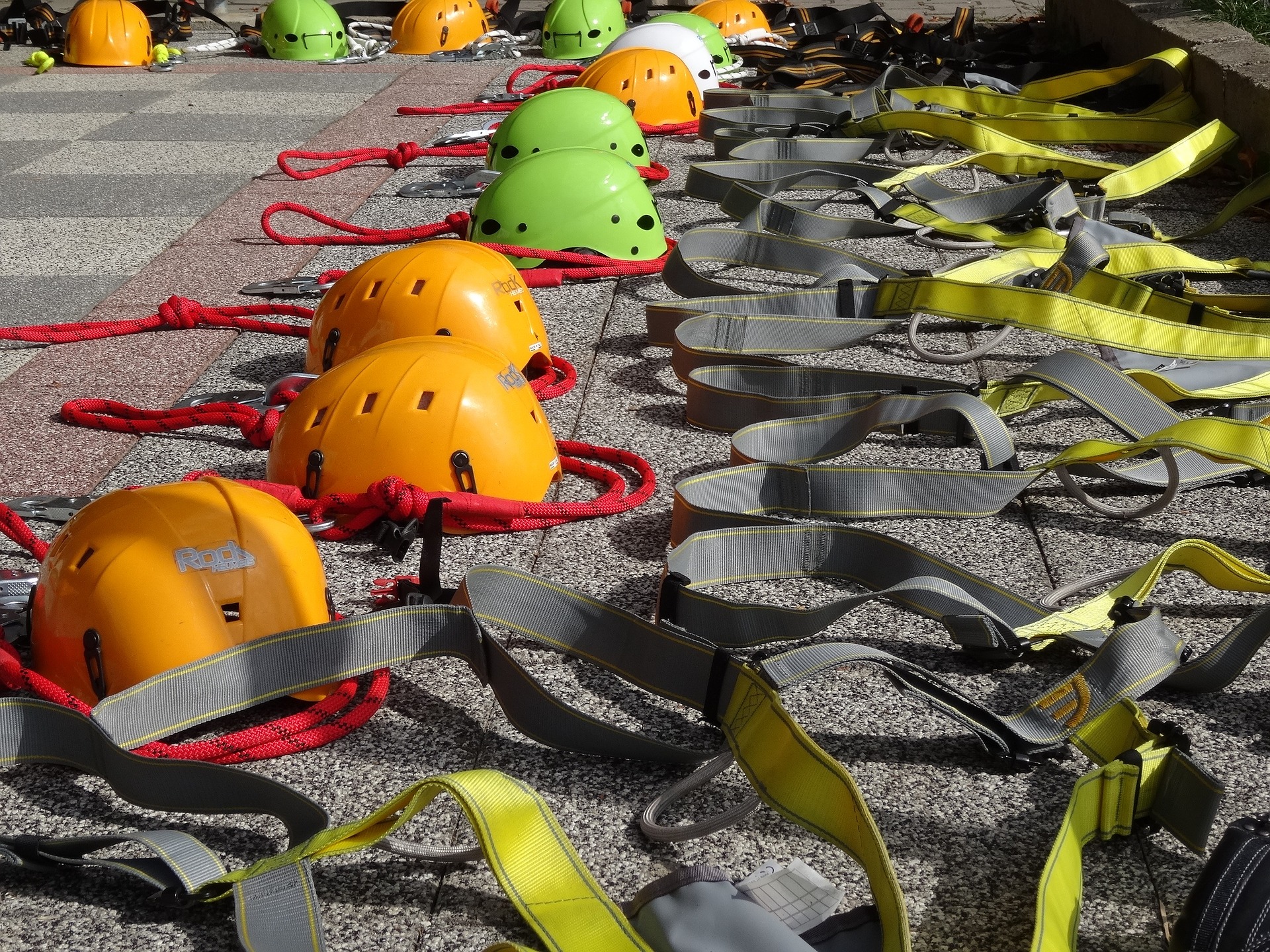 What Health and Safety Training Do Climbing Instructors Need?